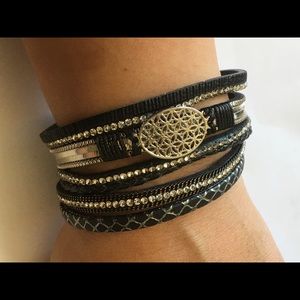 Stylish leather cz bracelet